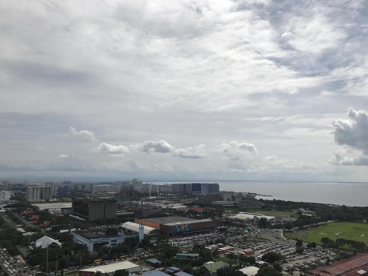 De Luxe, Standard And Studio Suites -The Breeze Residences-Close To Airport,Mall Of Asia, Us Embassy Manila Ngoại thất bức ảnh