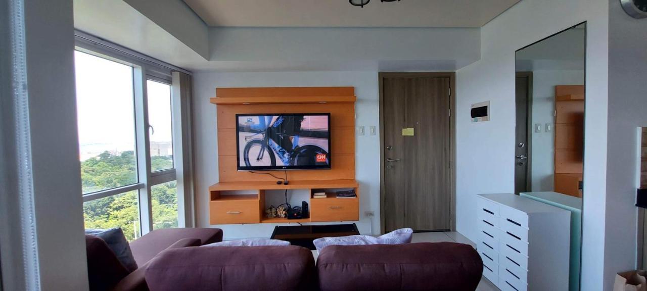 De Luxe, Standard And Studio Suites -The Breeze Residences-Close To Airport,Mall Of Asia, Us Embassy Manila Ngoại thất bức ảnh