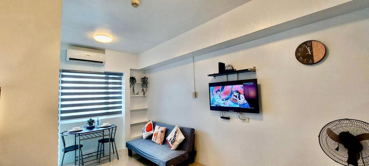 De Luxe, Standard And Studio Suites -The Breeze Residences-Close To Airport,Mall Of Asia, Us Embassy Manila Ngoại thất bức ảnh