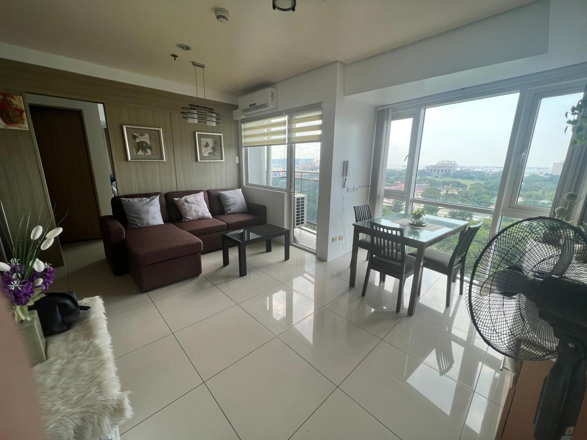 De Luxe, Standard And Studio Suites -The Breeze Residences-Close To Airport,Mall Of Asia, Us Embassy Manila Ngoại thất bức ảnh