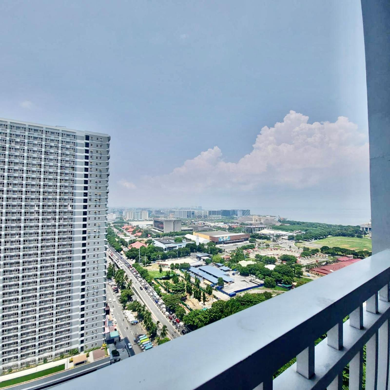 De Luxe, Standard And Studio Suites -The Breeze Residences-Close To Airport,Mall Of Asia, Us Embassy Manila Ngoại thất bức ảnh