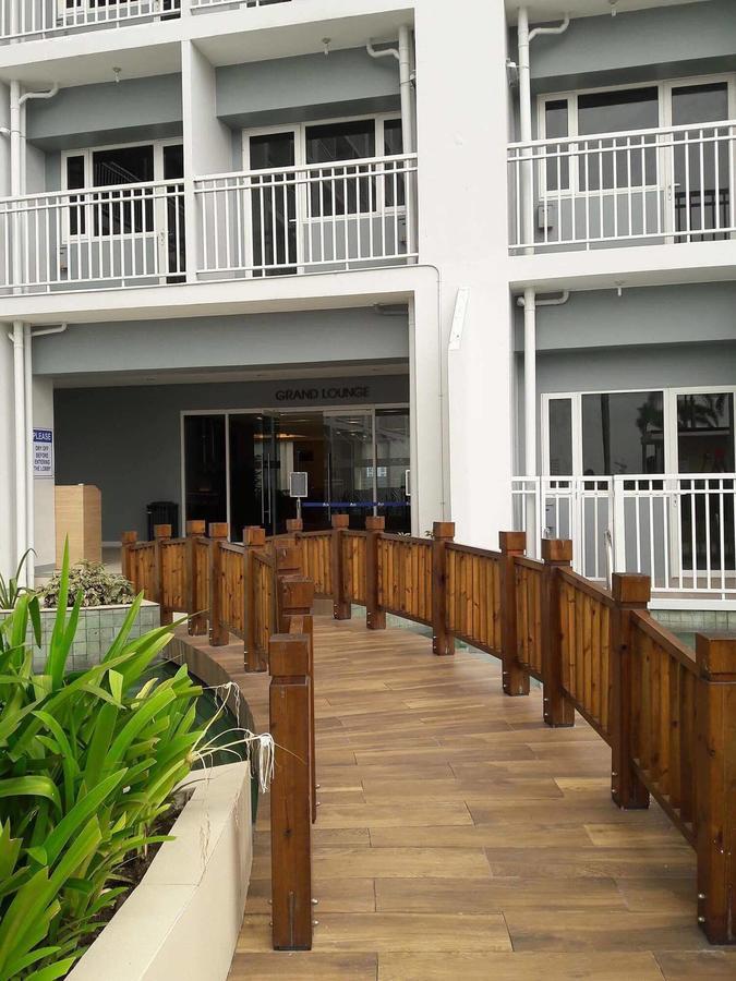 De Luxe, Standard And Studio Suites -The Breeze Residences-Close To Airport,Mall Of Asia, Us Embassy Manila Ngoại thất bức ảnh